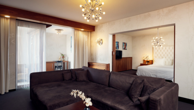 Executive Suite Seating Area